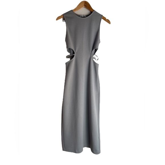 Zara | Midi Bodycon Cutout Dress - Picture 5 of 10